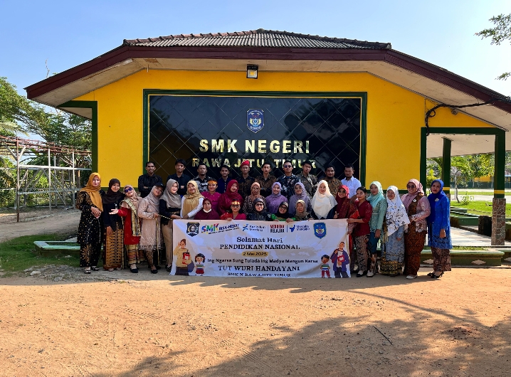 Peringatan Hardiknas 2026 di SMK Negeri Rawajitu